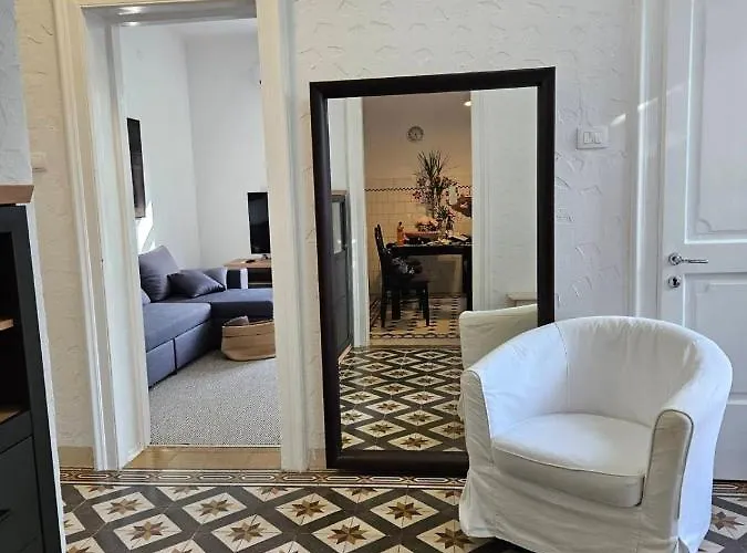 Uz Apartmán *